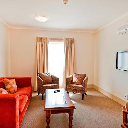 Protea Hotel By Marriott Walvis Bay Indongo Exterior foto