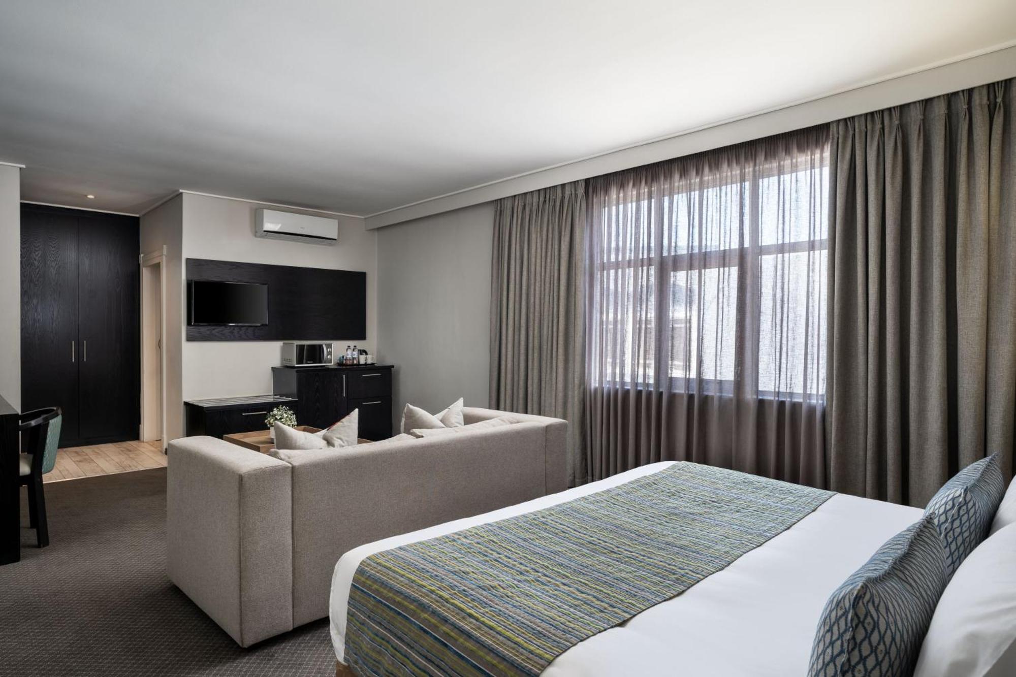 Protea Hotel By Marriott Walvis Bay Indongo Exterior foto